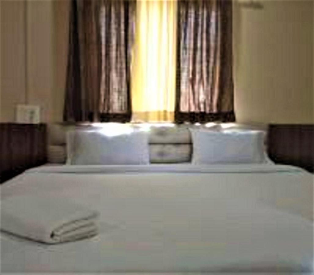 Hotel Krishna Exotica Ahmednagar Luaran gambar