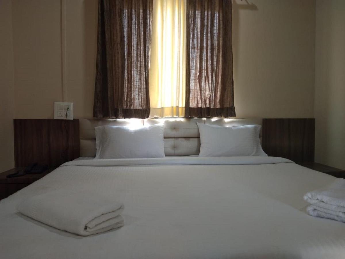 Hotel Krishna Exotica Ahmednagar Luaran gambar